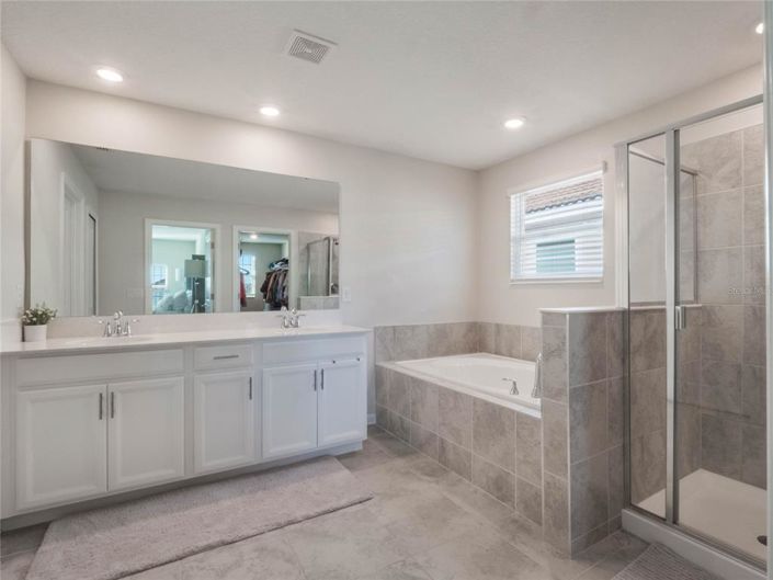 Image No.11-Propriété de 4 chambres à vendre à Davenport