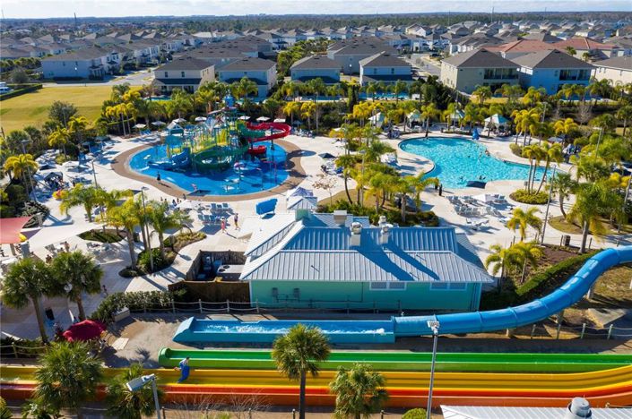 Image No.66-8 Bed Property for sale