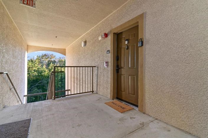 Image No.2-Propriété de 3 chambres à vendre à Davenport