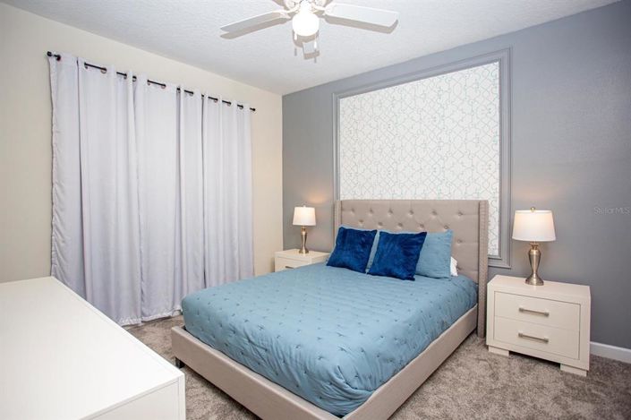 Image No.12-4 Bed Townhouse for sale