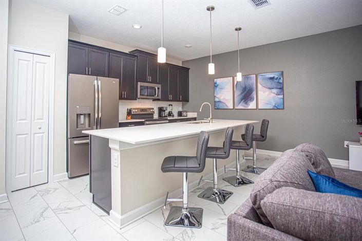 Image No.3-4 Bed Townhouse for sale