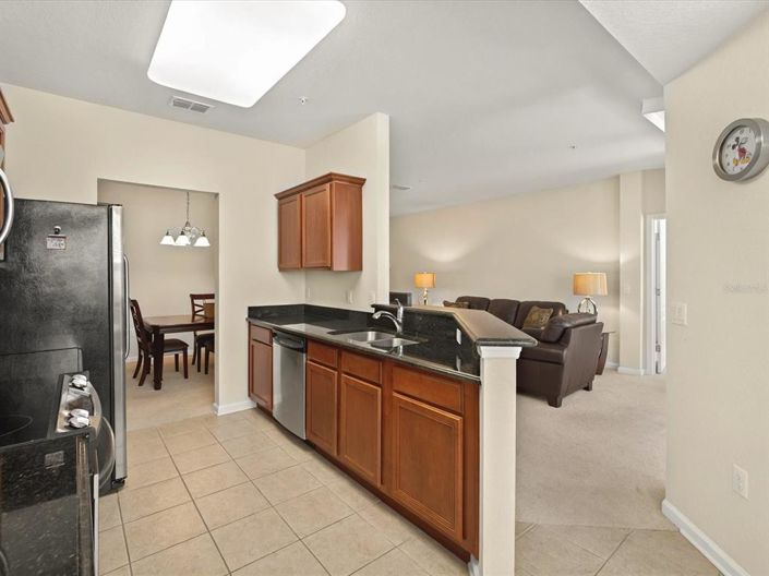 Image No.11-2 Bed Property for sale