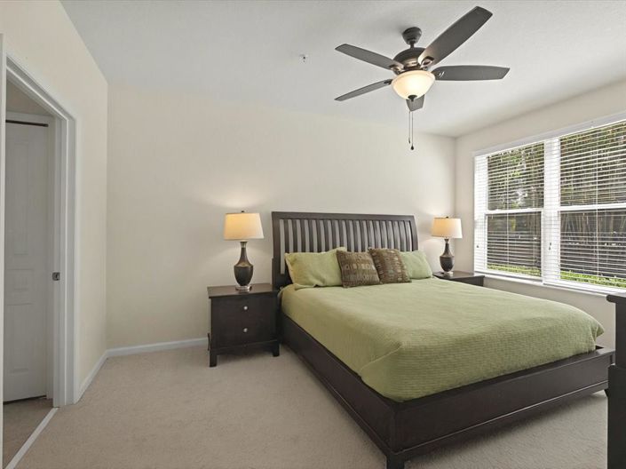 Image No.14-2 Bed Property for sale