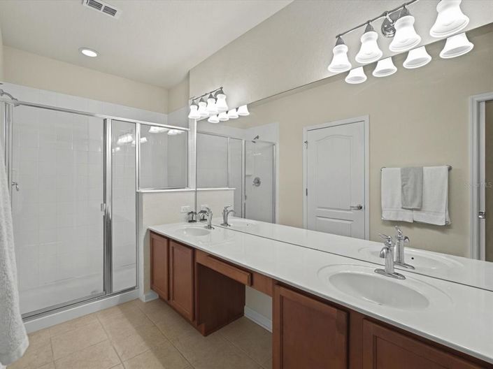 Image No.16-2 Bed Property for sale