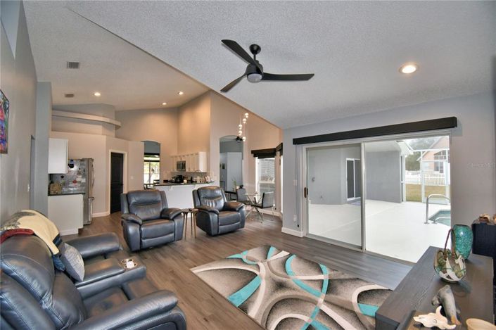 Image No.53-4 Bed Property for sale