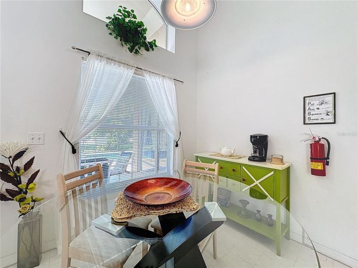 Image No.16-4 Bed Property for sale