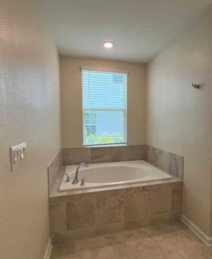 Image No.31-Propriété de 2 chambres à vendre à Davenport