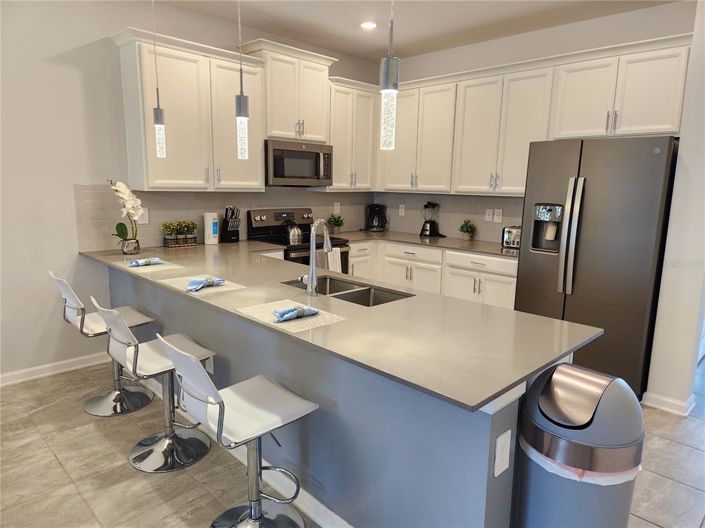 Image No.5-3 Bed Property for sale