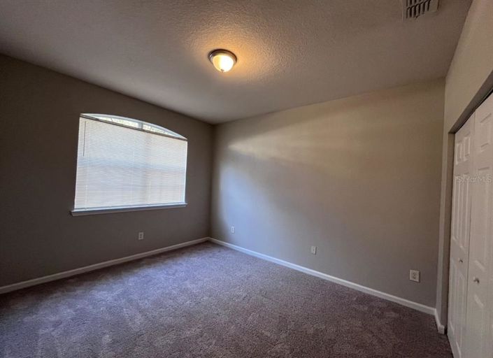 Image No.18-4 Bed Property for sale