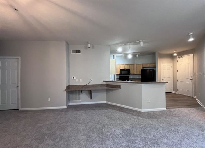 Image No.6-4 Bed Property for sale