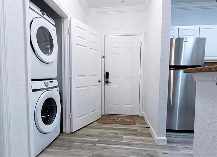 Image No.8-3 Bed Property for sale