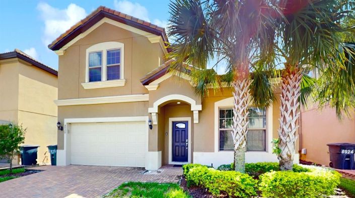 Image No.2-8 Bed Property for sale