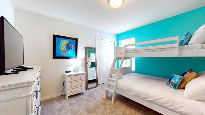 Image No.35-8 Bed Property for sale