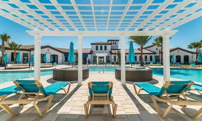 Image No.43-5 Bed Townhouse for sale