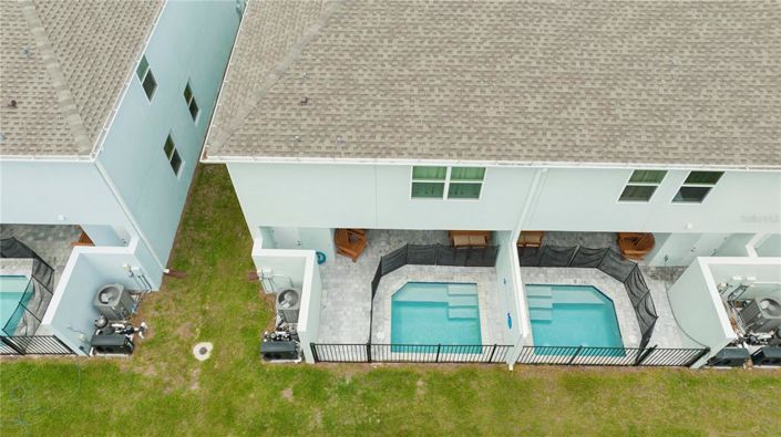 Image No.15-5 Bed Townhouse for sale