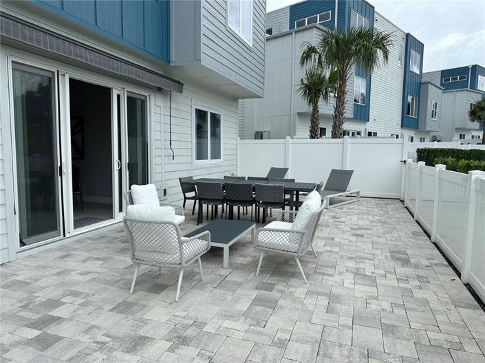 Image No.32-4 Bed Property for sale