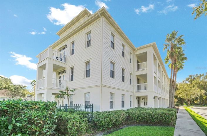 Image No.32-3 Bed Property for sale