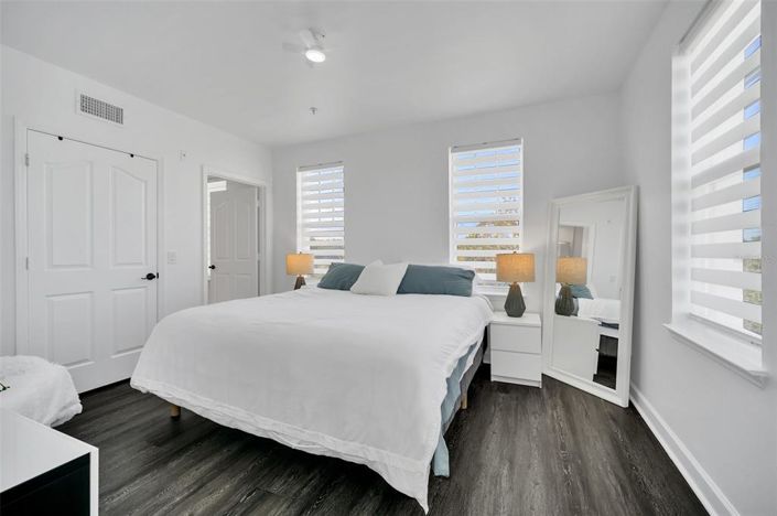 Image No.4-3 Bed Property for sale