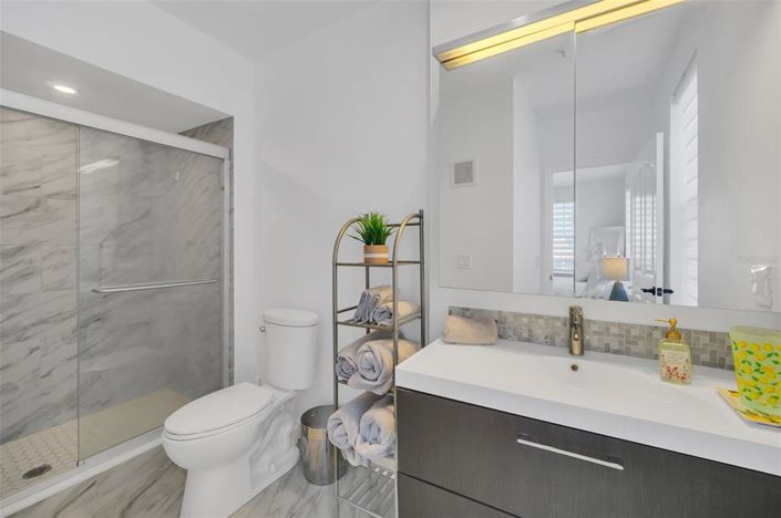 Image No.5-3 Bed Property for sale