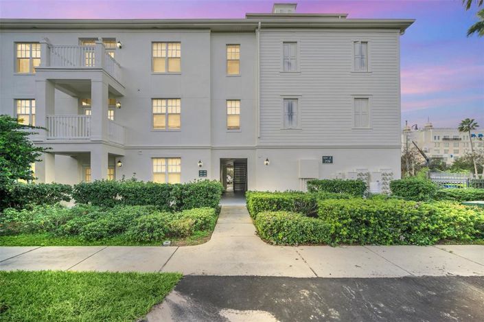 Image No.6-3 Bed Property for sale