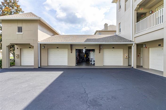 Image No.41-3 Bed Property for sale