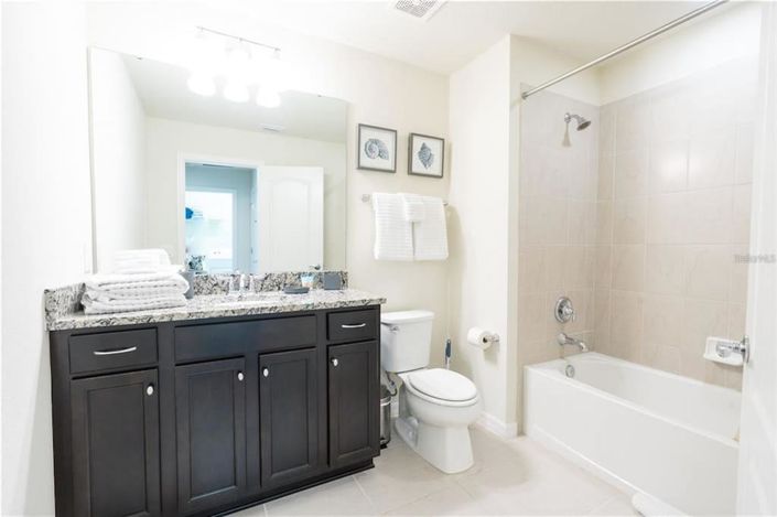 Image No.22-5 Bed Property for sale