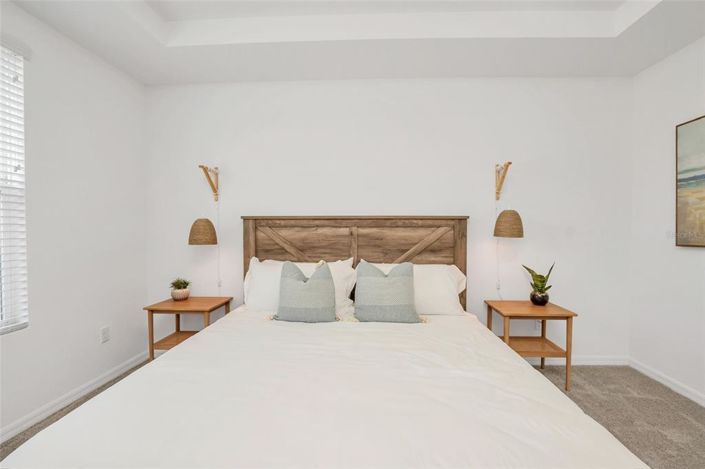 Image No.20-9 Bed Property for sale