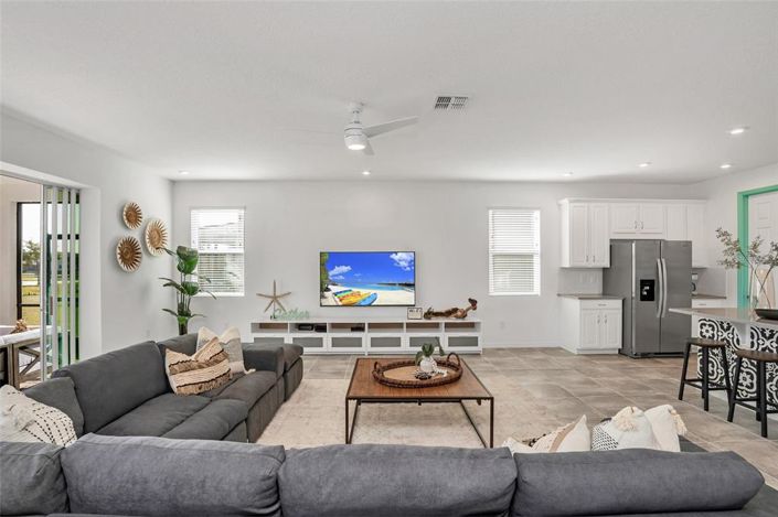 Image No.42-9 Bed Property for sale