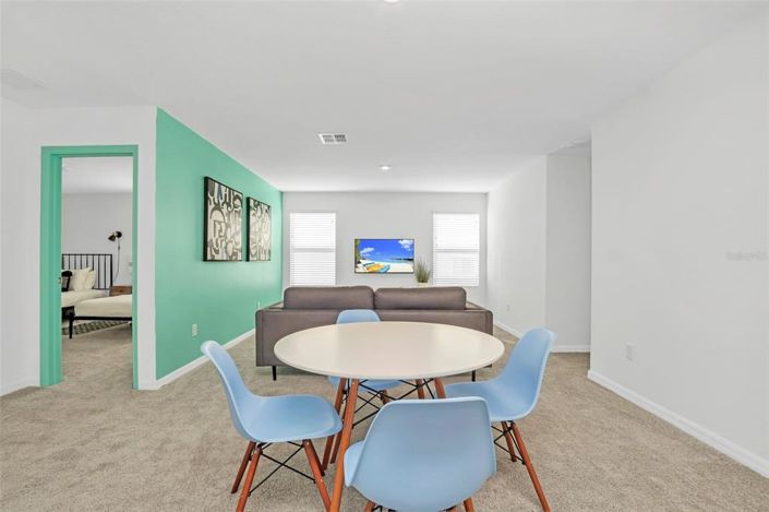 Image No.64-9 Bed Property for sale