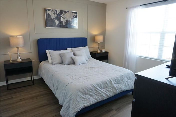 Image No.21-6 Bed Property for sale