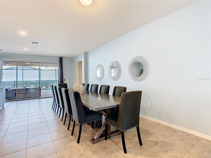 Image No.6-Propriété de 8 chambres à vendre à Kissimmee