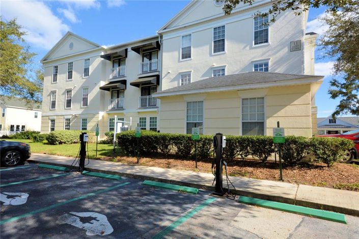 Image No.37-3 Bed Property for sale