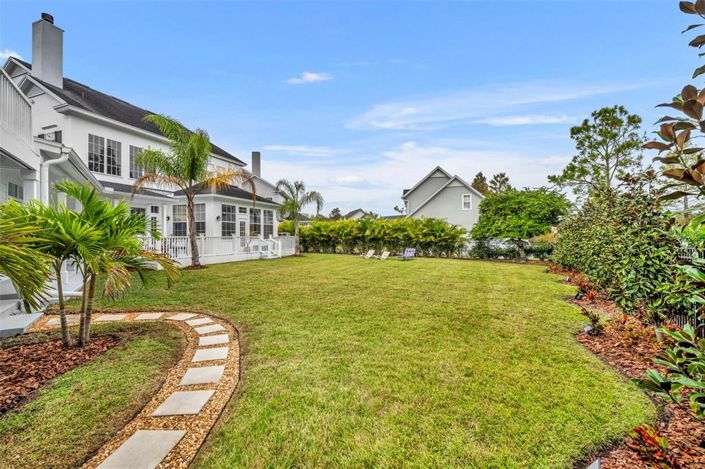 Image No.78-6 Bed Property for sale