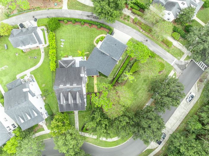 Image No.81-6 Bed Property for sale