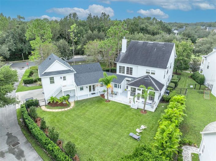 Image No.86-6 Bed Property for sale