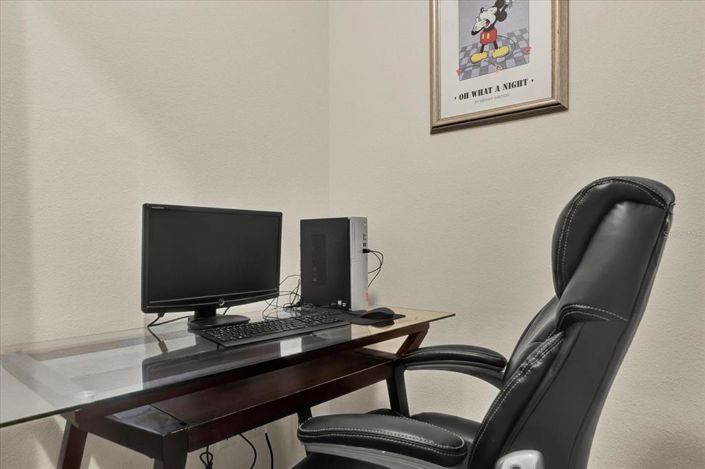 Image No.14-5 Bed Property for sale