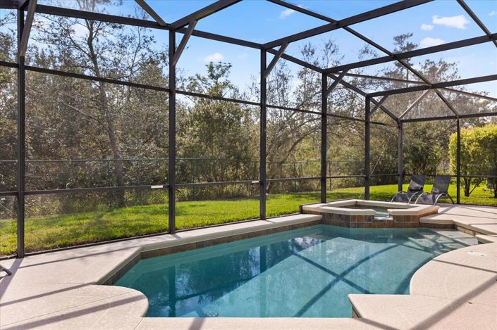 Image No.33-5 Bed Property for sale