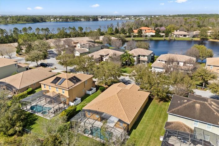 Image No.40-5 Bed Property for sale