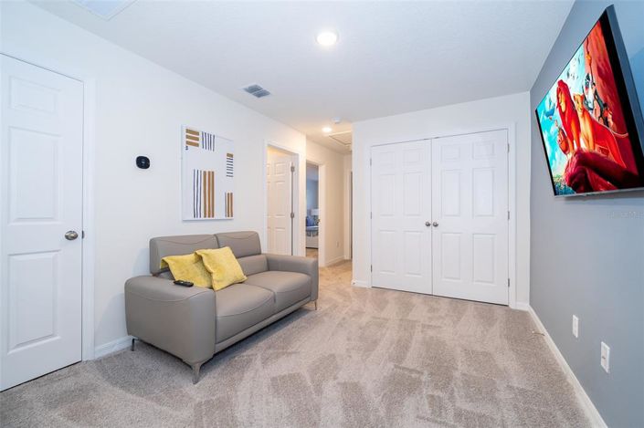 Image No.22-5 Bed Townhouse for sale