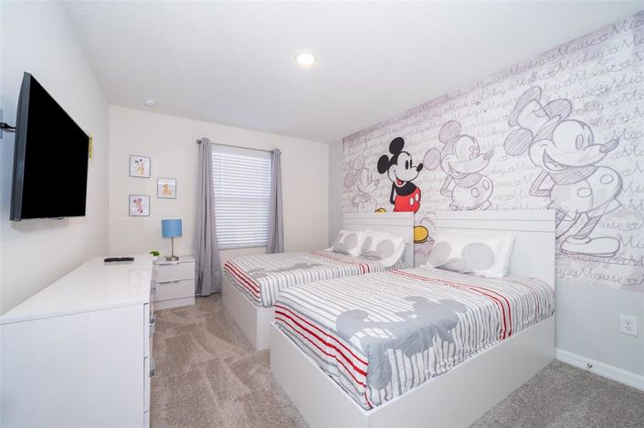 Image No.7-5 Bed Townhouse for sale