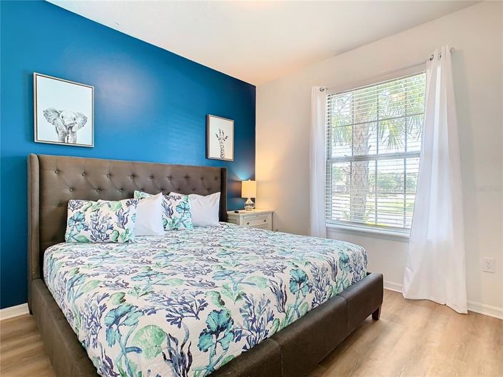 Image No.39-8 Bed Property for sale