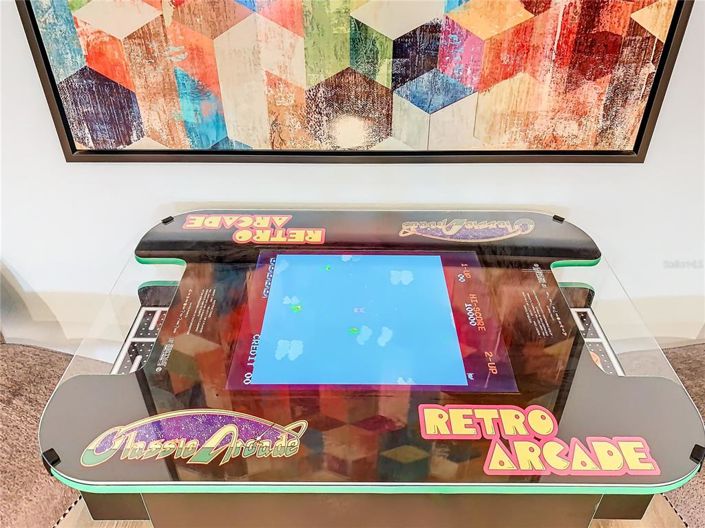 Image No.53-8 Bed Property for sale