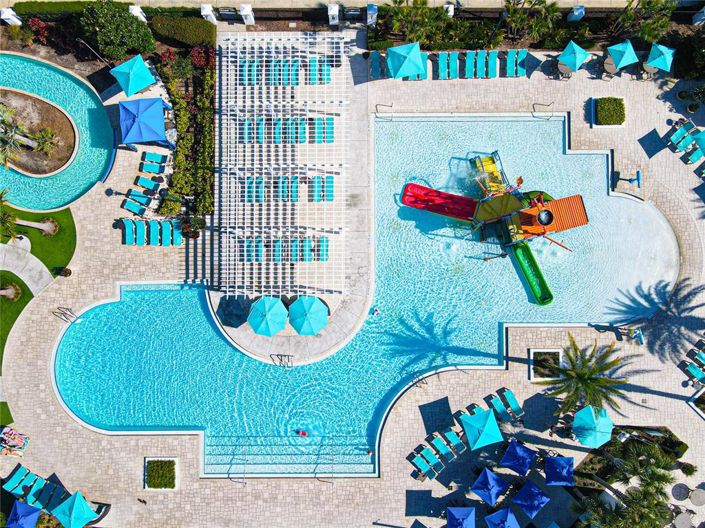 Image No.74-8 Bed Property for sale