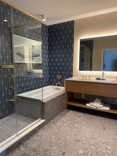 Image No.13-1 Bed Property for sale