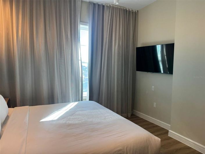 Image No.16-1 Bed Property for sale