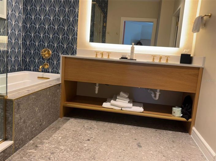 Image No.29-1 Bed Property for sale