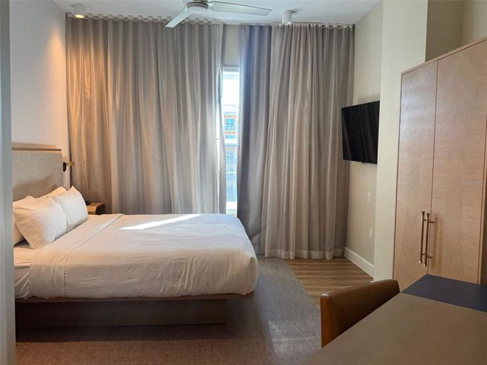 Image No.7-1 Bed Property for sale