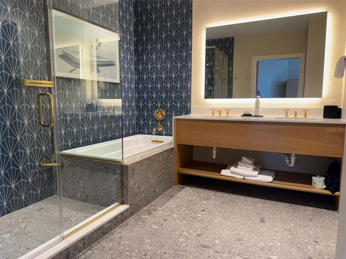 Image No.9-1 Bed Property for sale