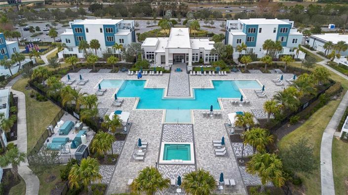 Image No.29-4 Bed Townhouse for sale