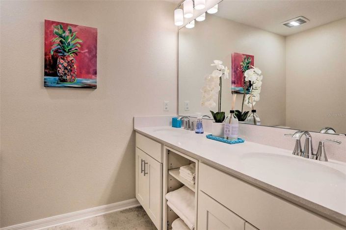 Image No.16-2 Bed Property for sale